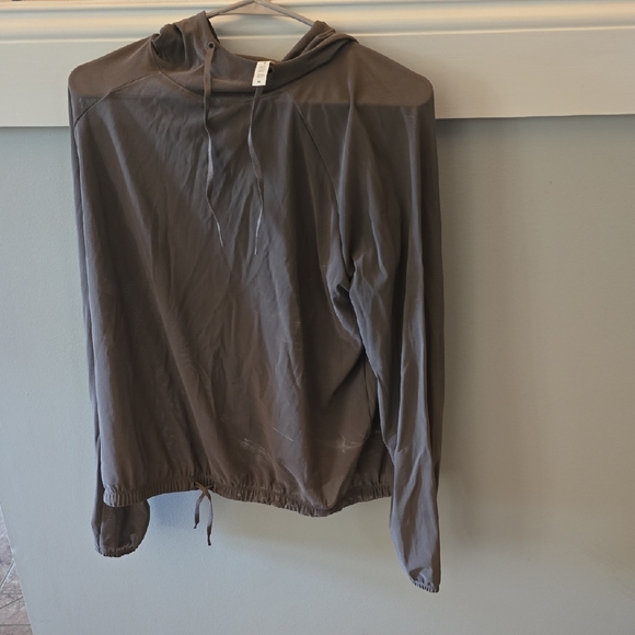 katherine mason Tops - Katherine mason Gray Hooded Pullover m